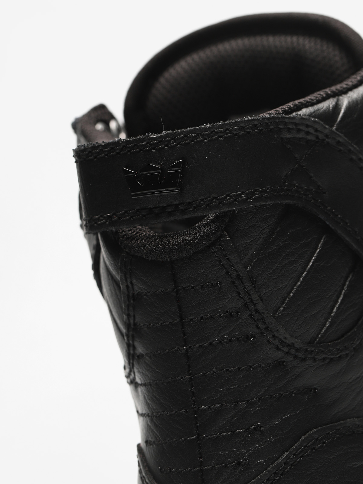 Buty Supra Skytop (black/black red)