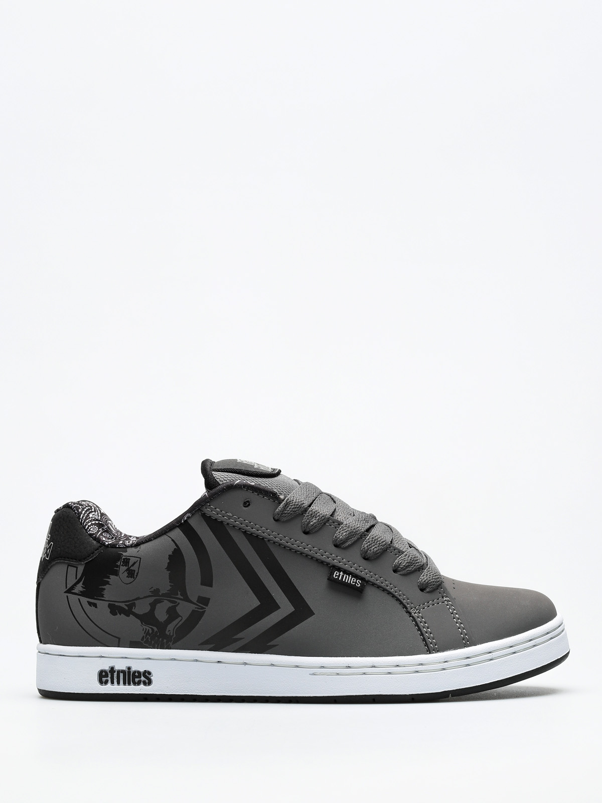 mens minimal sneakers