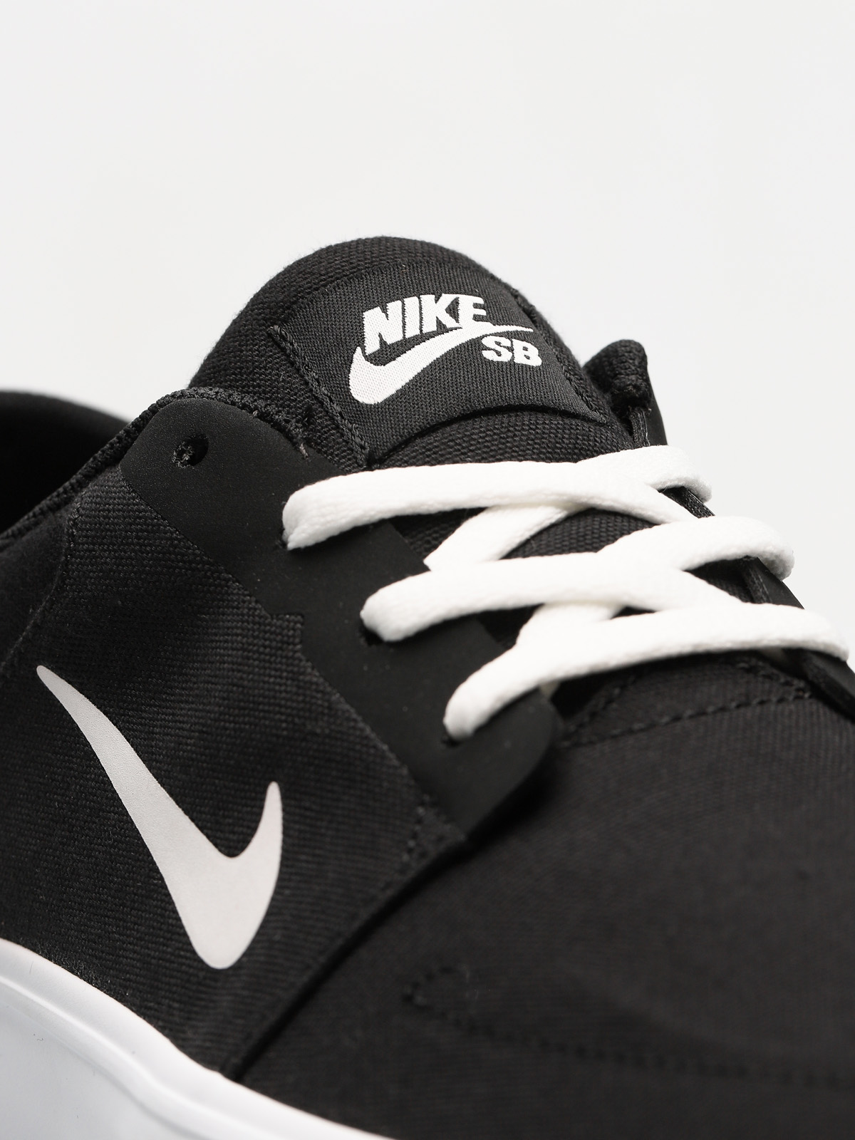 Buty Nike SB Sb Portmore Canvas (black/white)