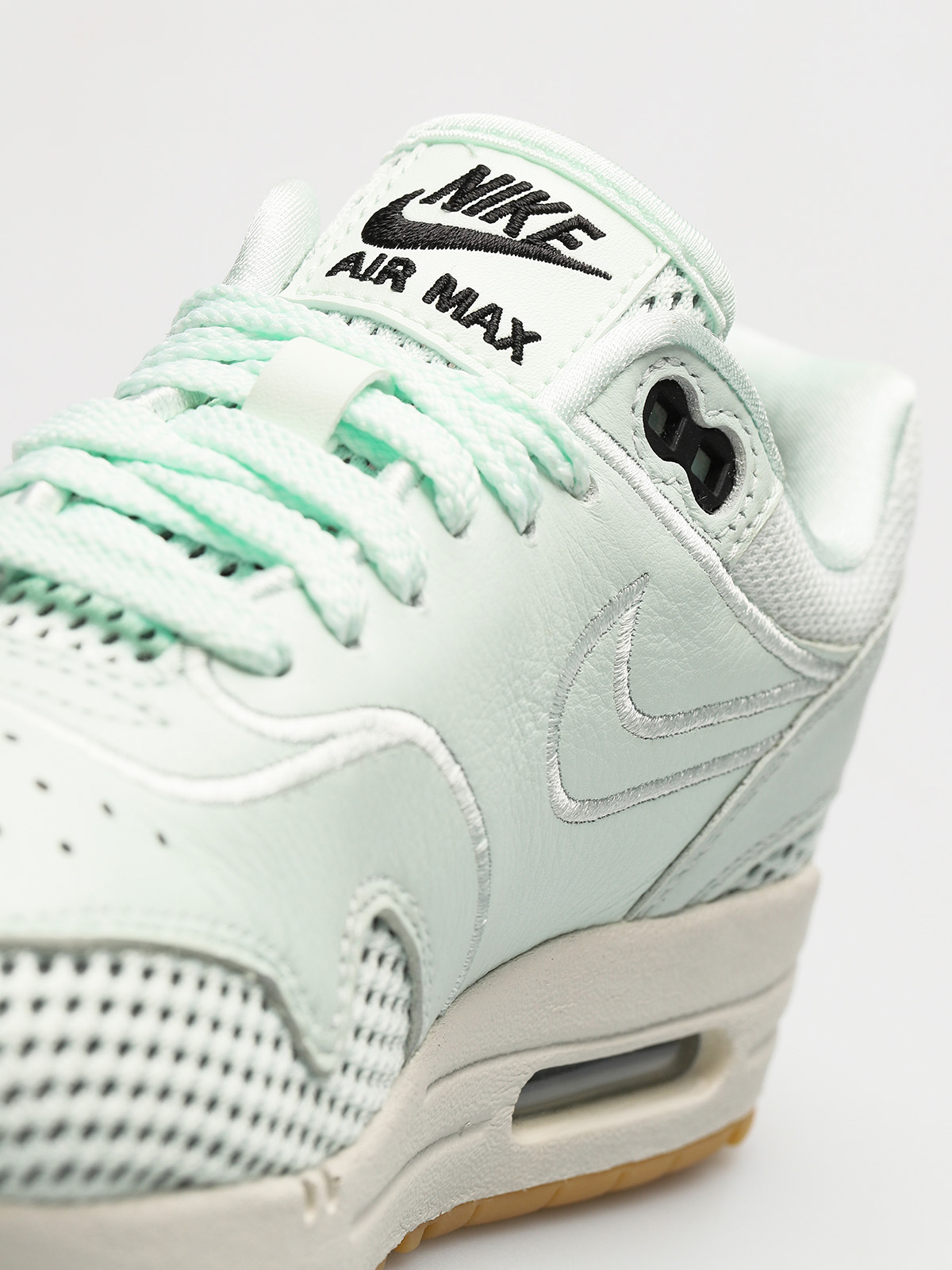 Buty Nike Air Max 1 Si Wmn (barely green/barely green black)