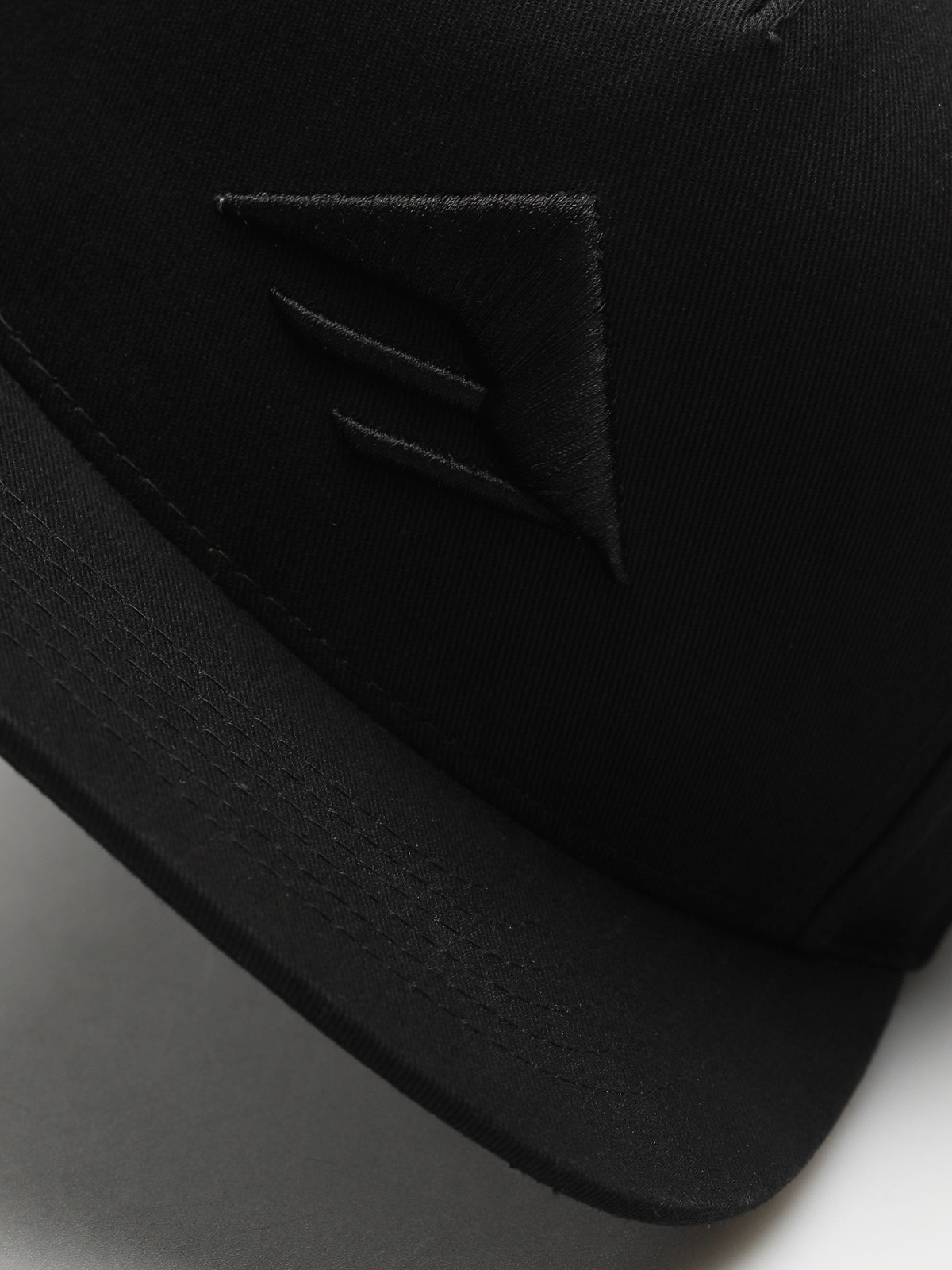 Czapka z daszkiem Emerica Triangle Snap ZD (black)