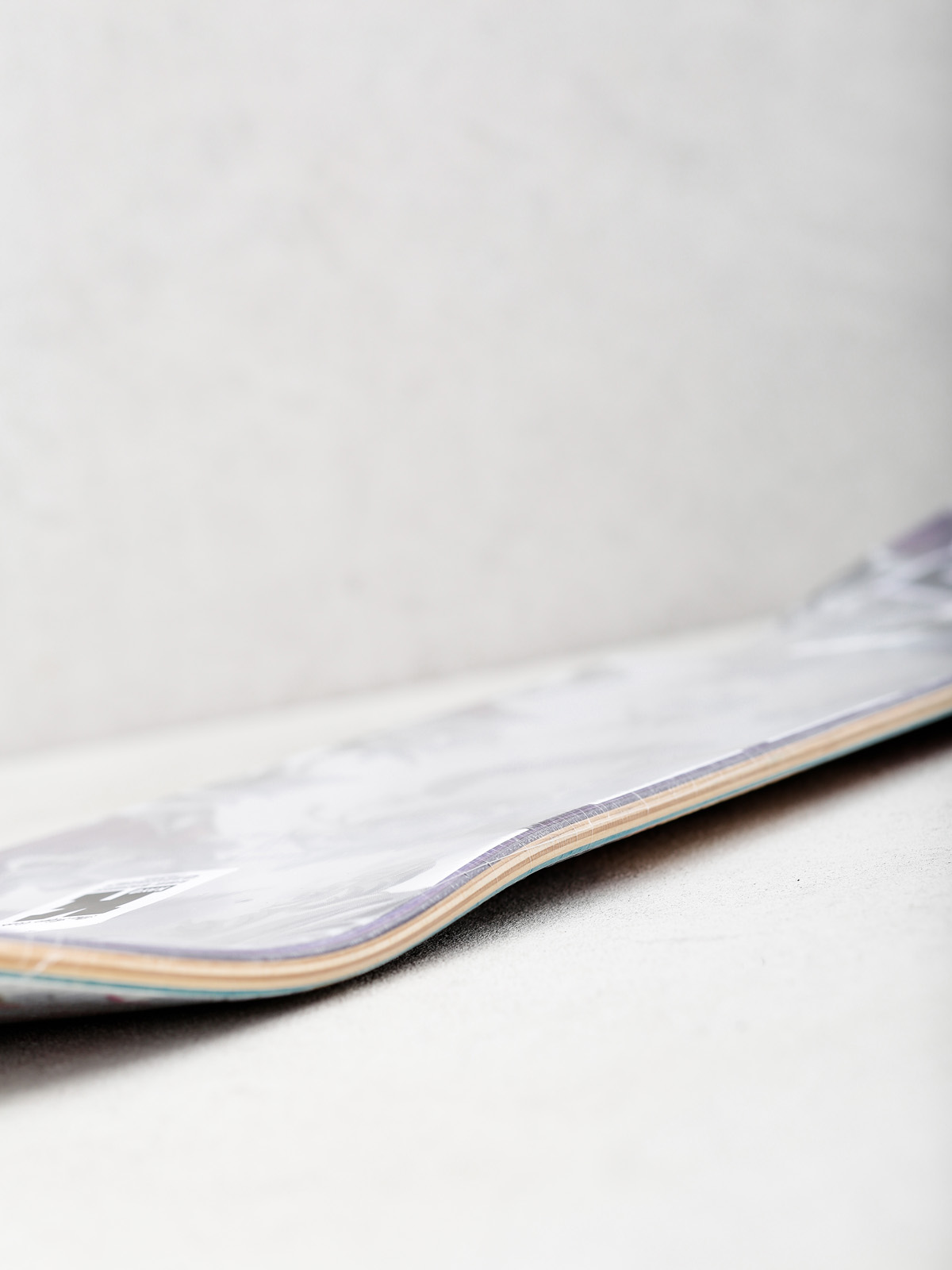 Deck DGK Desarmo Murked (white/red)