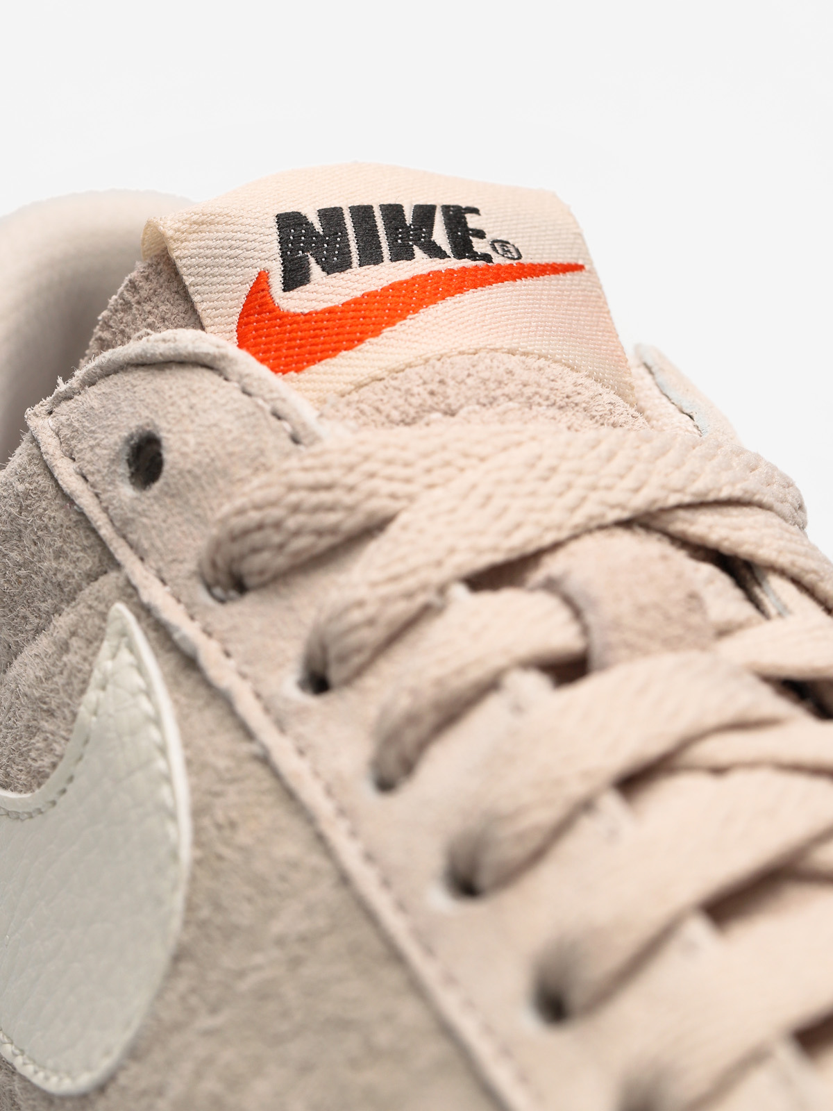Buty Nike Blazer Low Wmn (desert sand/sail sail)