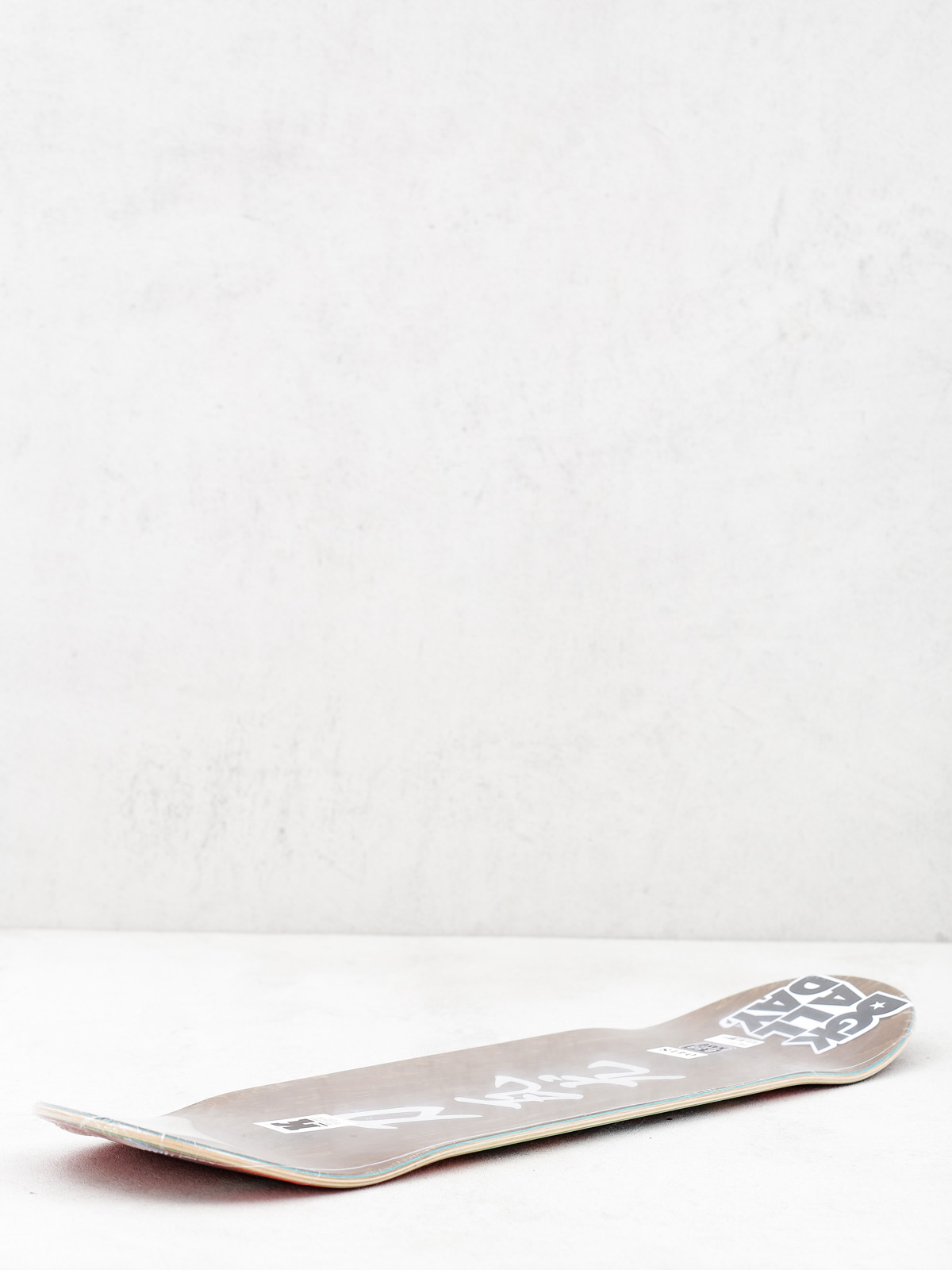 Deck DGK Kung Fu (wade desarmo)