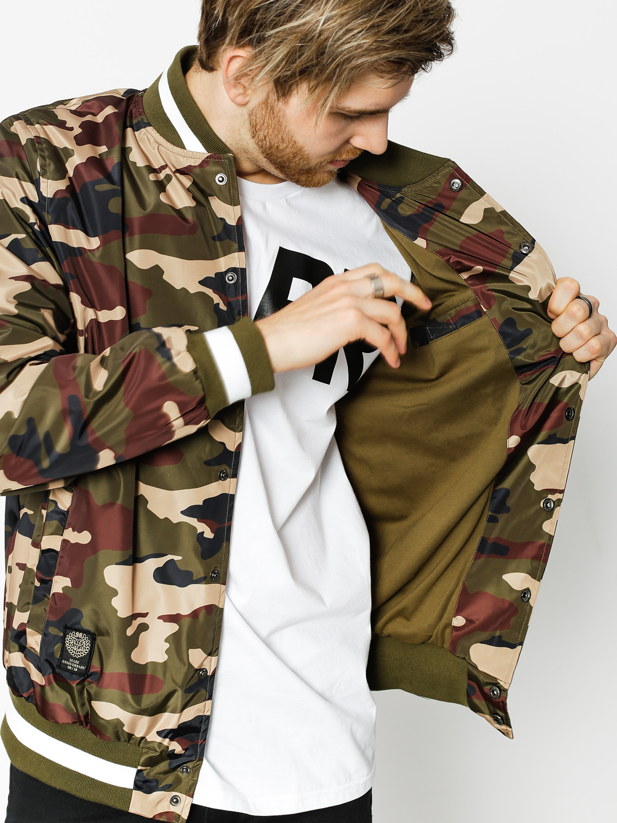 Kurtka MassDnm Signature (woodland camo)