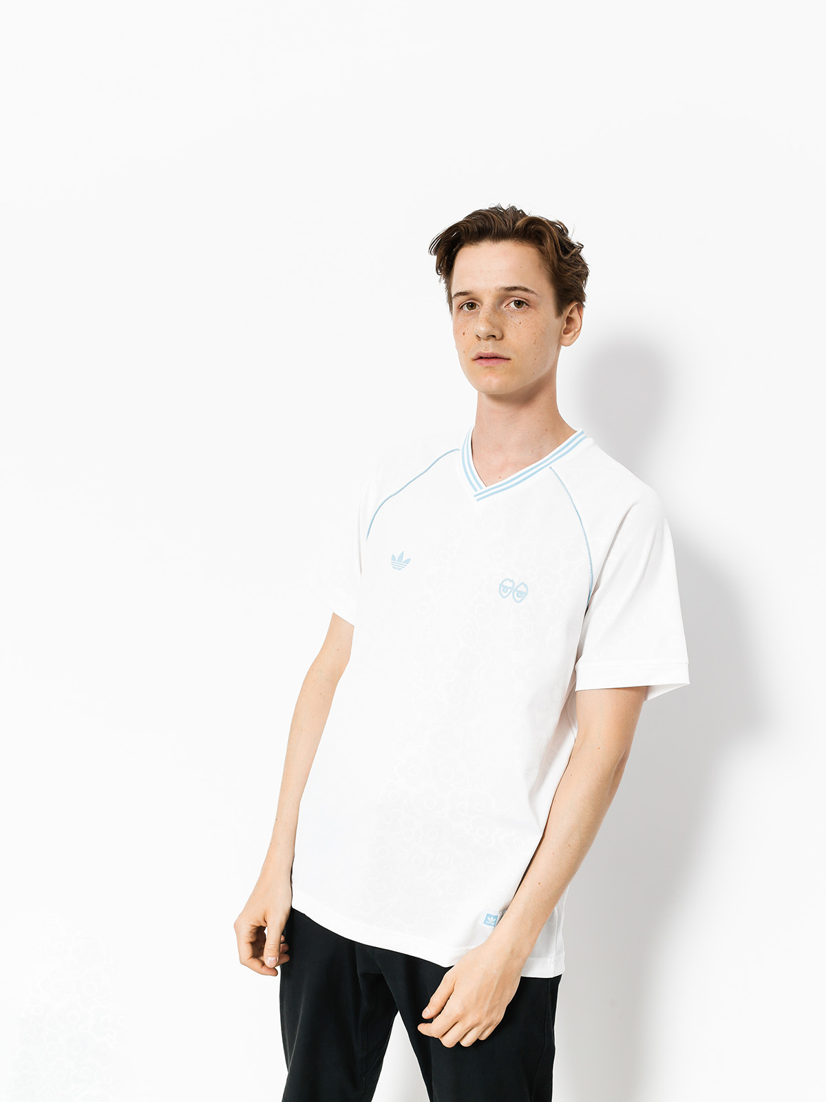 T-shirt adidas Krooked Jrsy (white/clear blue)