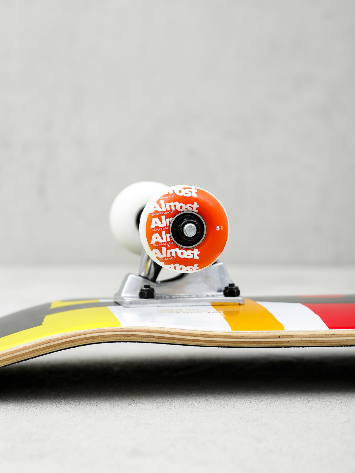 Deskorolka Almost Stripe Out Youth (multi)