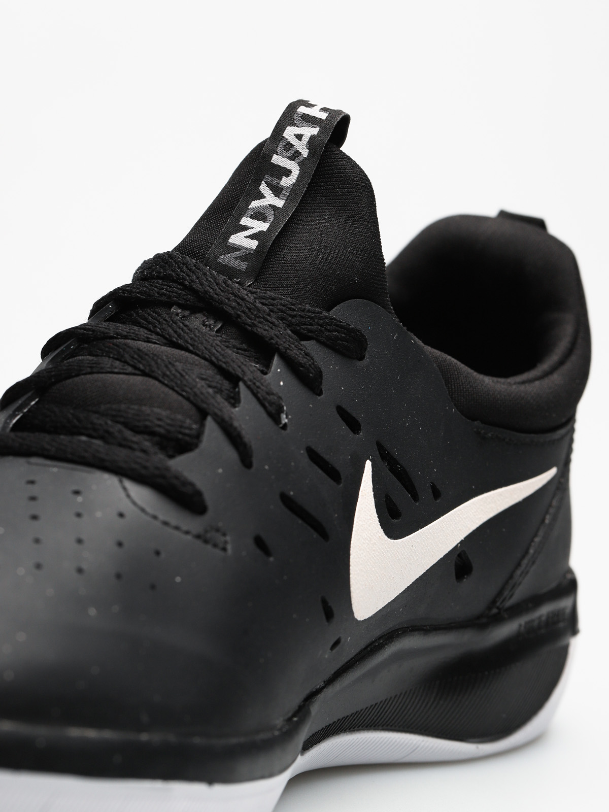 Buty Nike SB Sb Nyjah Free (black/white)