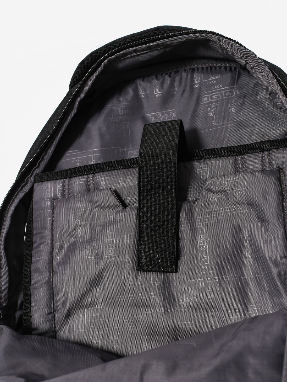 Plecak Ogio Tribune 17 (blk)