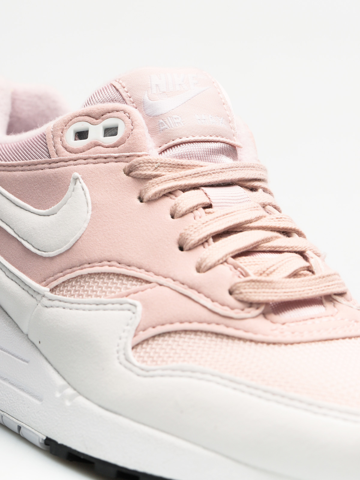 Buty Nike Air Max 1 Wmn (barely rose/white)