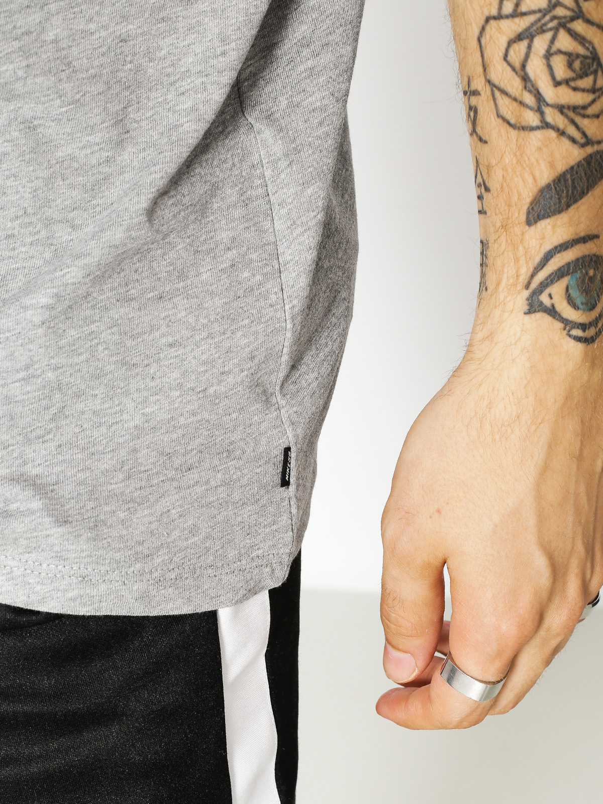 nike sb pelican t shirt