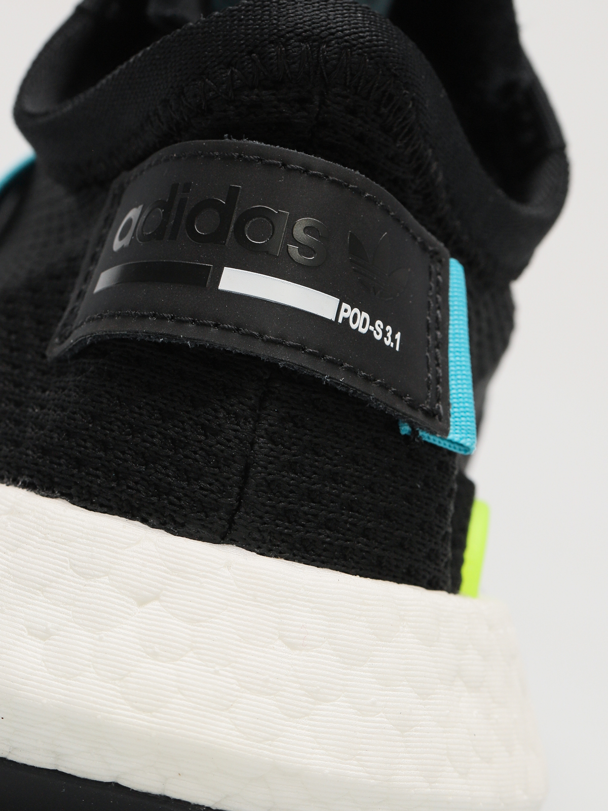 Buty adidas Originals POD-S3.1 (cblack/cblack/gretwo)