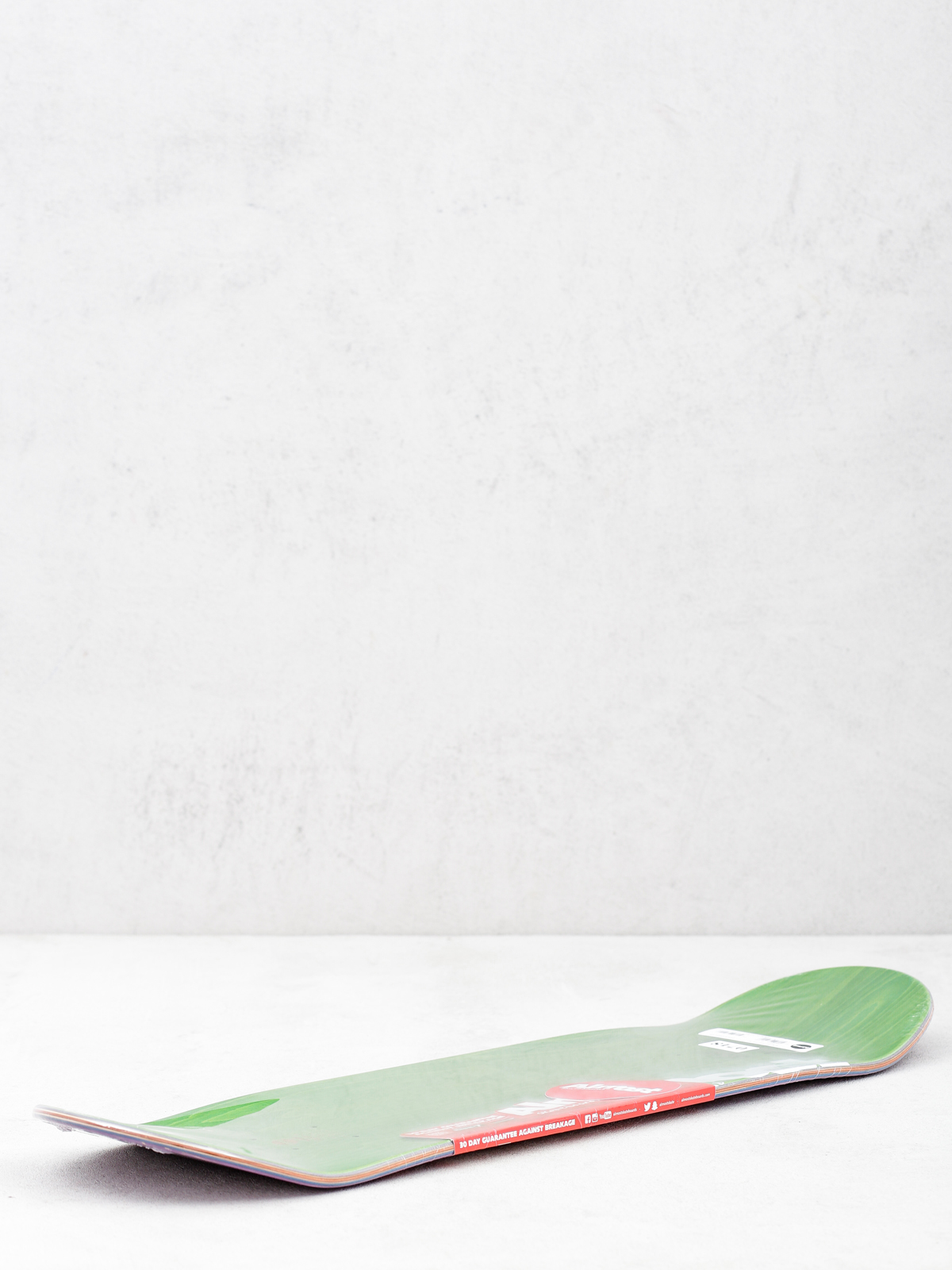 Deck Almost Fat Font Pro (daewon)