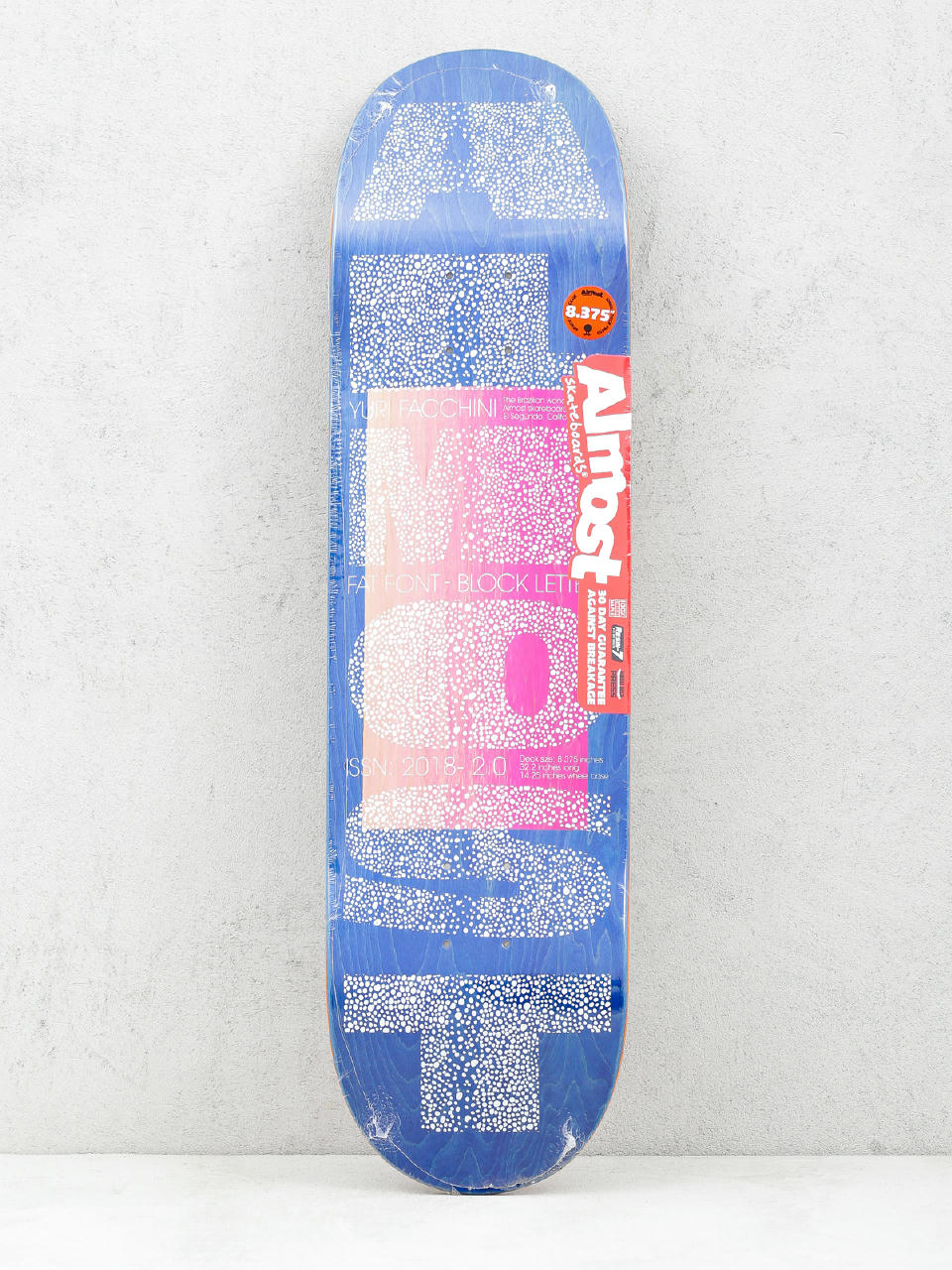 Deck Almost Fat Font Pro (yuri)