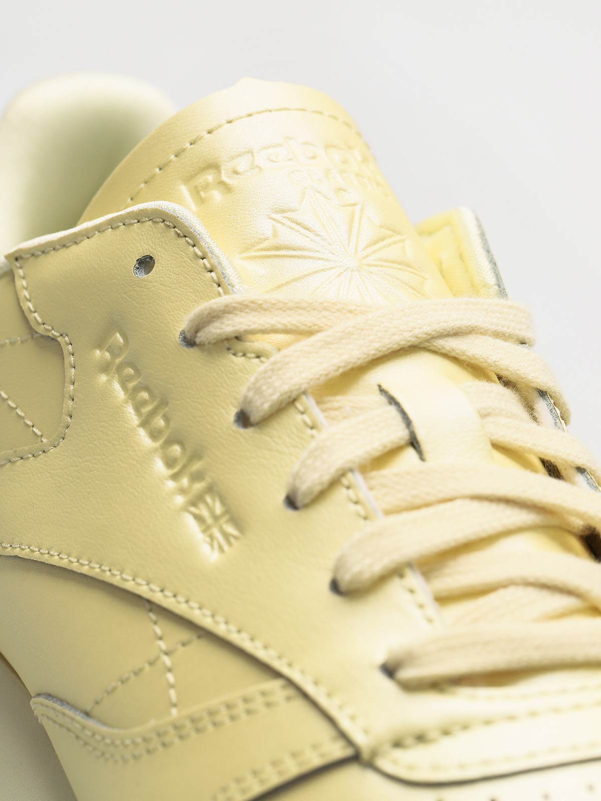 Buty Reebok Classic Leather Wmn (mid washed yellow)