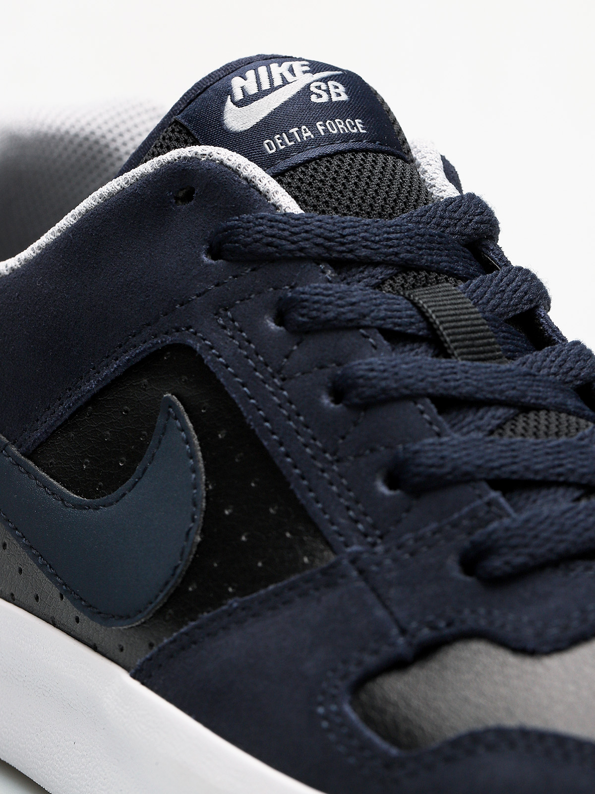 Buty Nike SB Sb Delta Force Vulc (obsidian/obsidian black wolf grey)