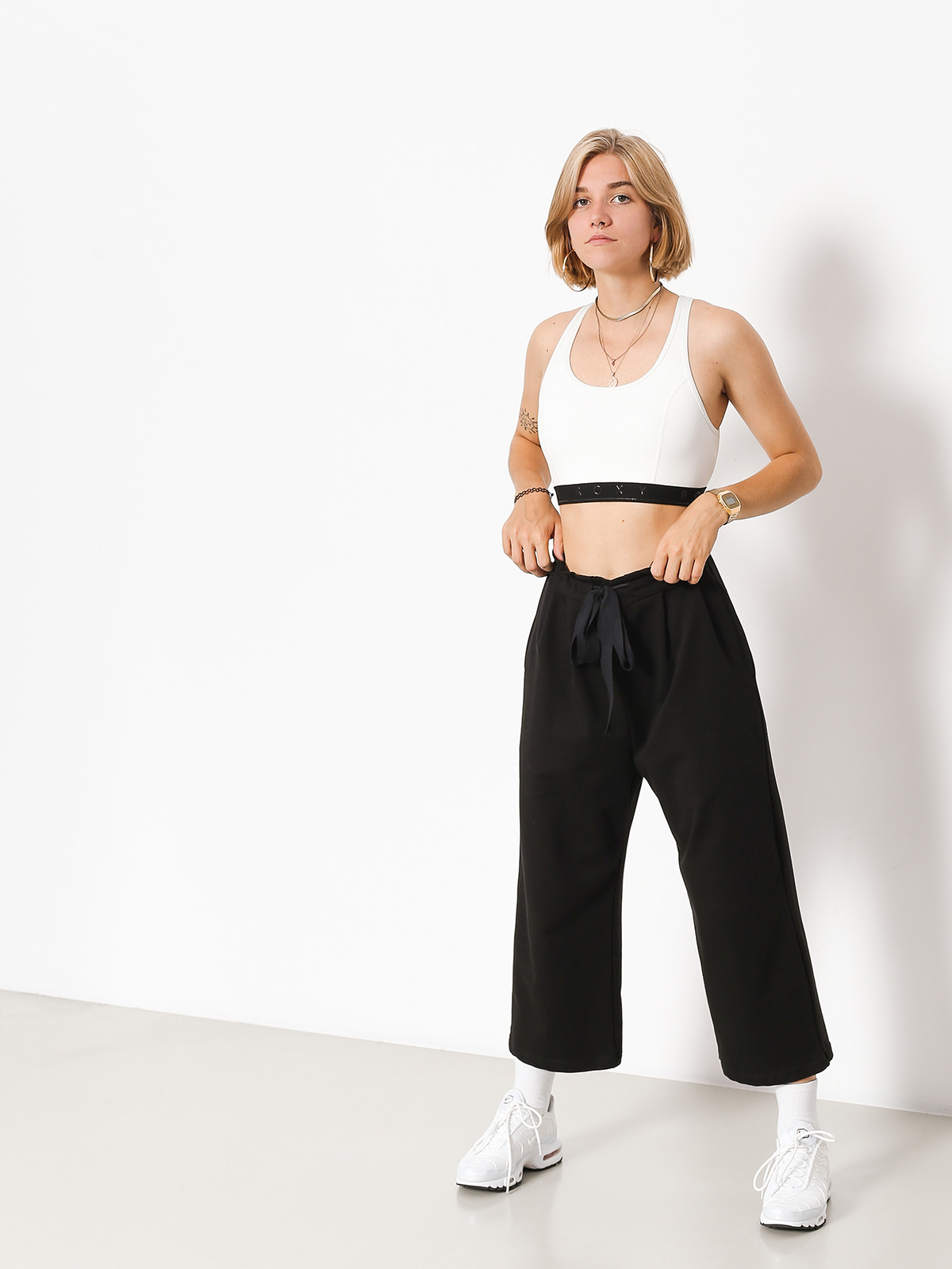 Stanik sportowy Roxy Stay Motivat Wh Wmn (marshmallow)