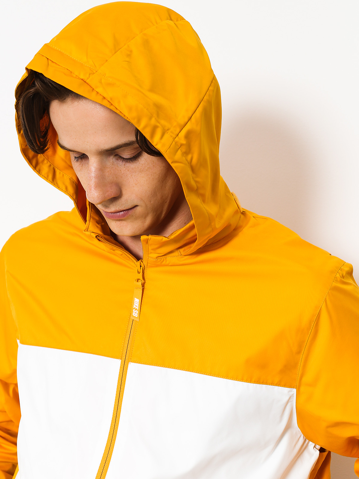 Kurtka Nike SB Sb Shield (yellow ochre/white/anthracite)