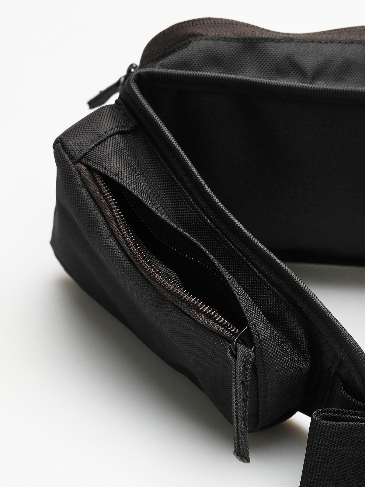 Nerka DC Skate Slide Bag (black)