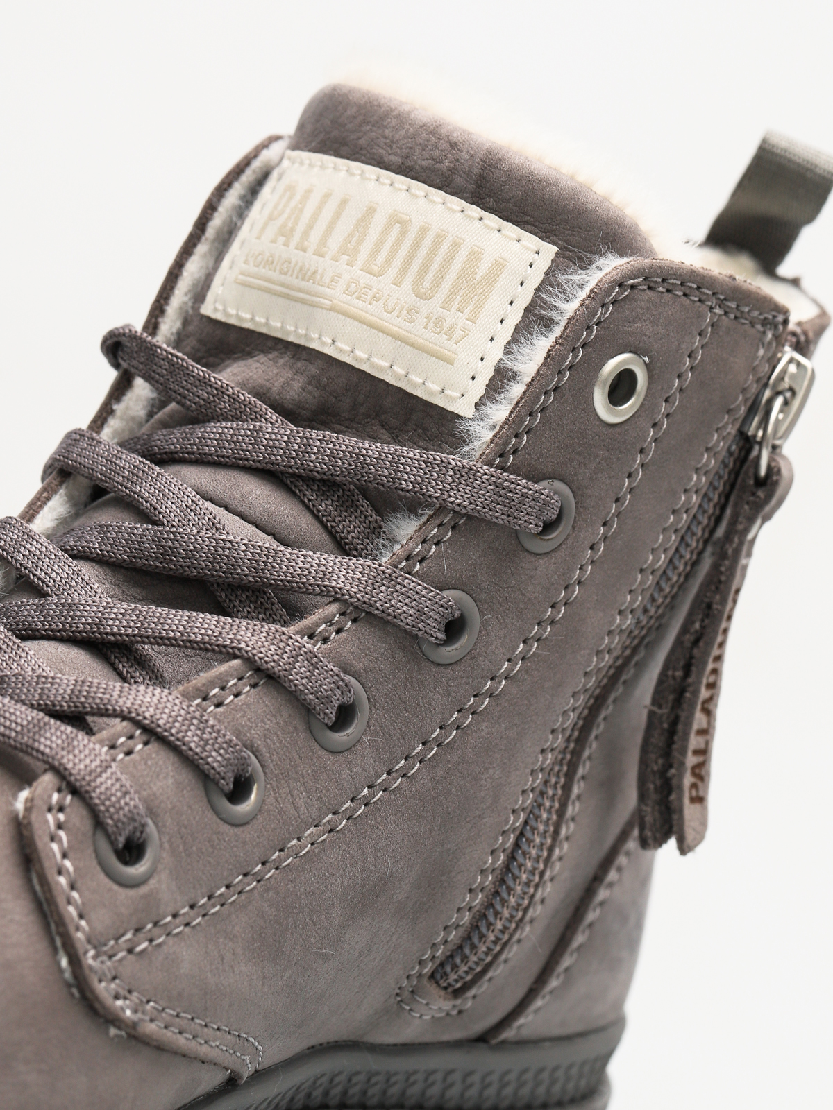 Buty zimowe Palladium Pampa Hi Zip WL Wmn (cloudburst/charcoal gray)