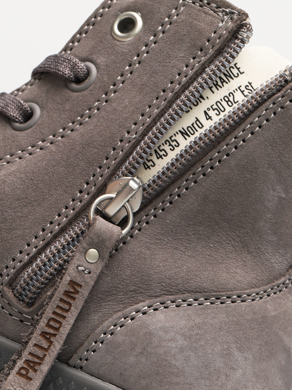 Buty zimowe Palladium Pampa Hi Zip WL Wmn (cloudburst/charcoal gray)