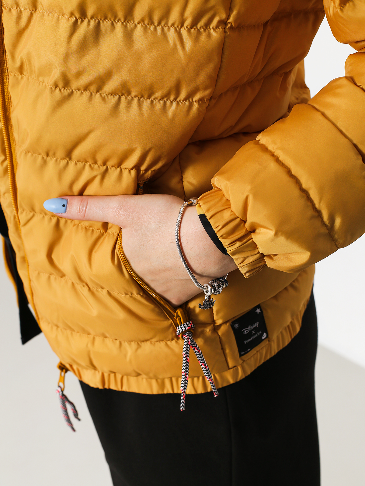 Kurtka Femi Stories x Disney Franta Wmn (hny)