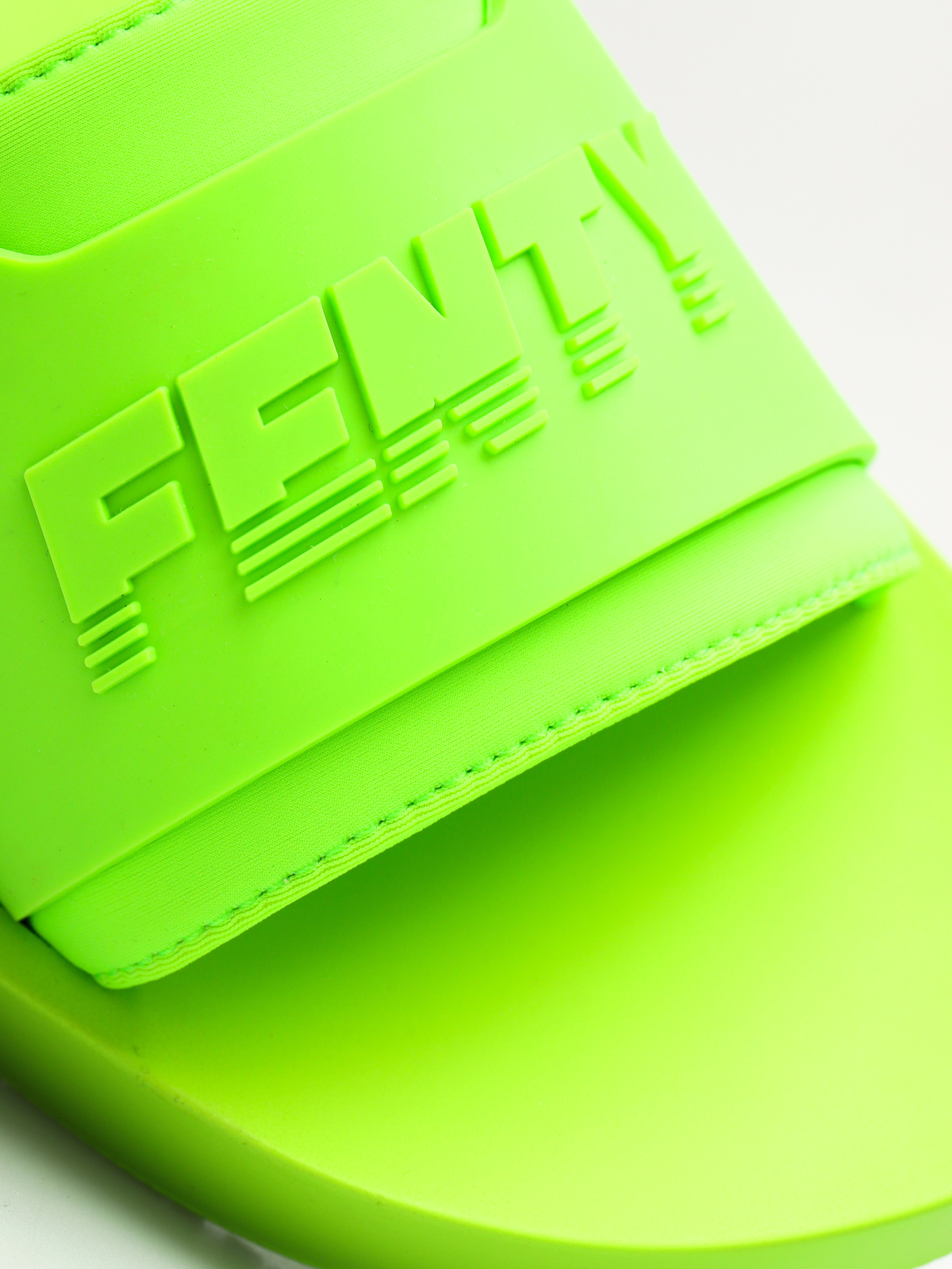 Klapki Puma Fenty Surf Slide Wmn (green gecko/green gecko)