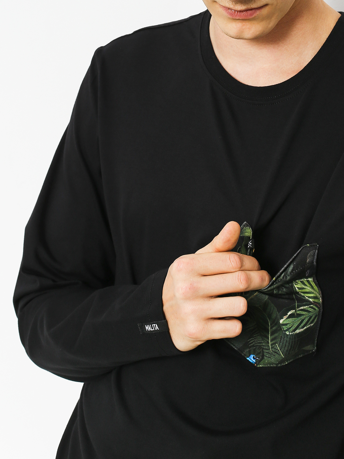 Longsleeve Malita Jungle Pocket (black)