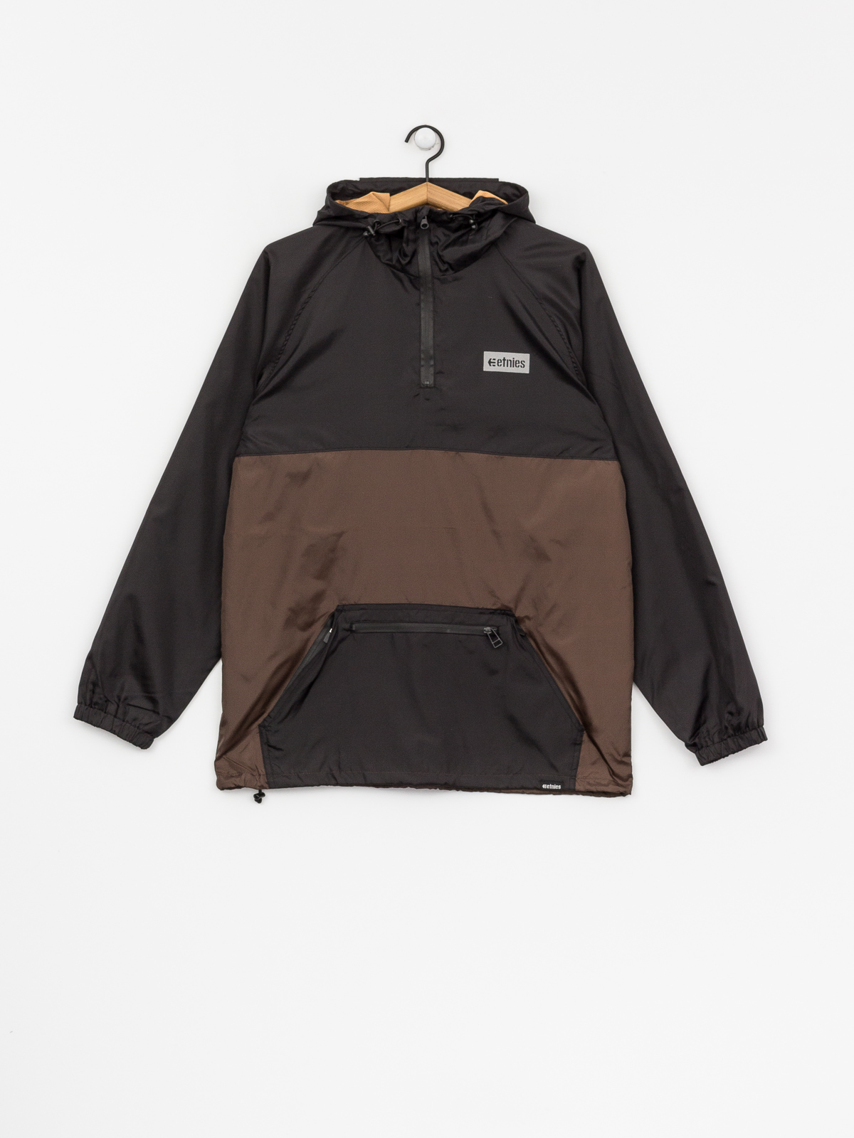 etnies packed anorak