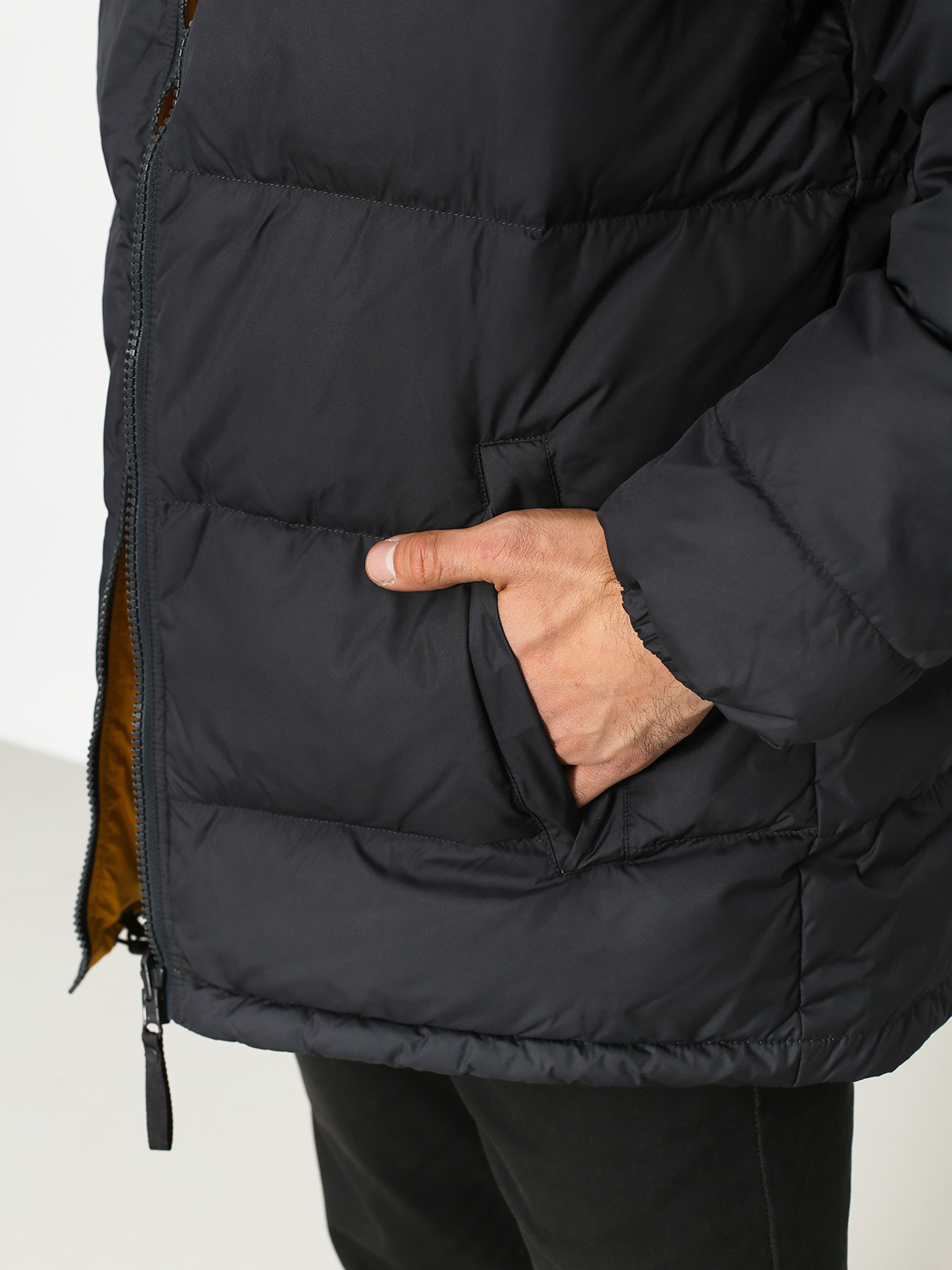 Kurtka Helly Hansen Reversible Down Jacket (ebony)