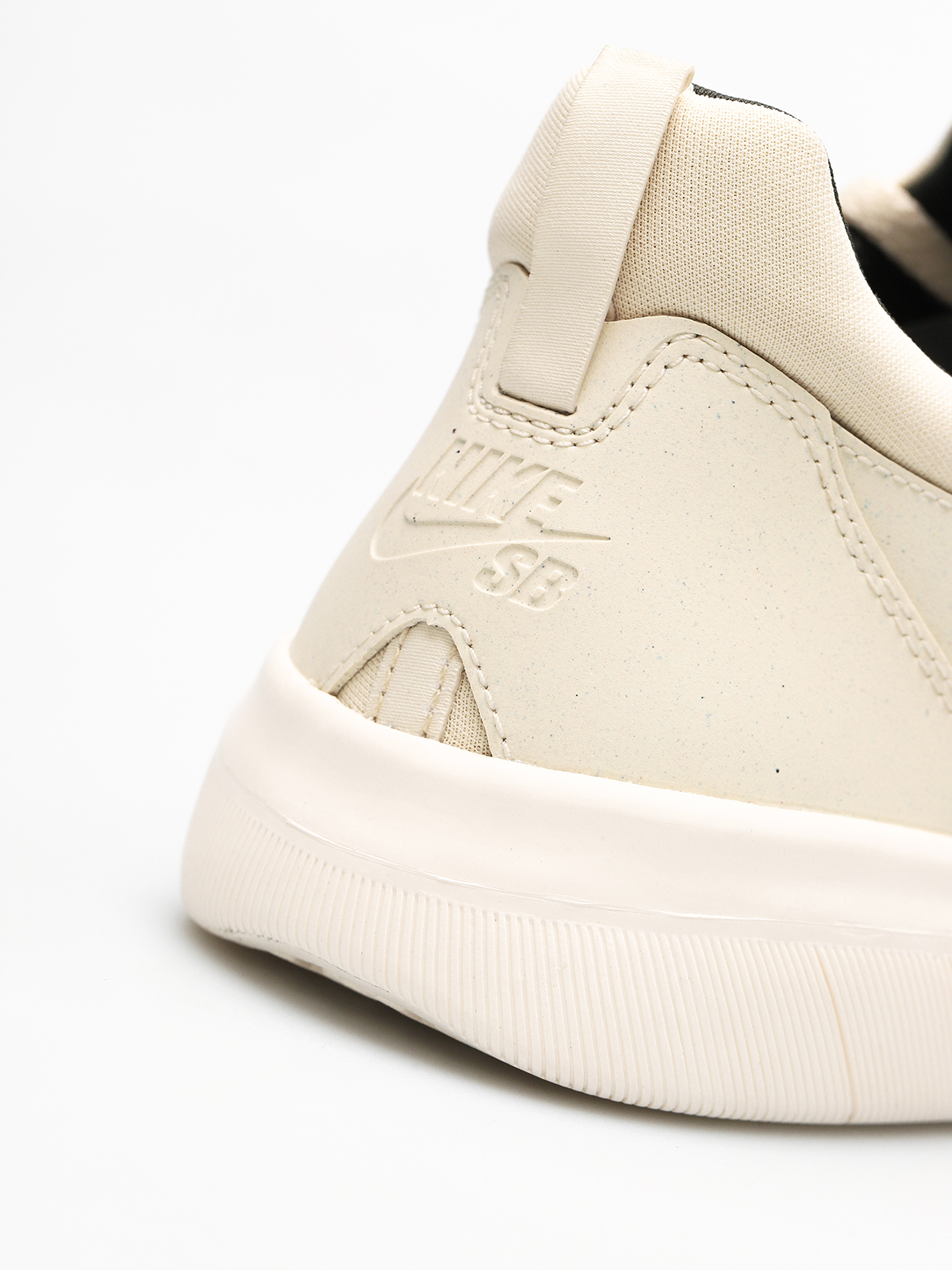 Buty Nike SB Nyjah Free (beach/sail sequoia)