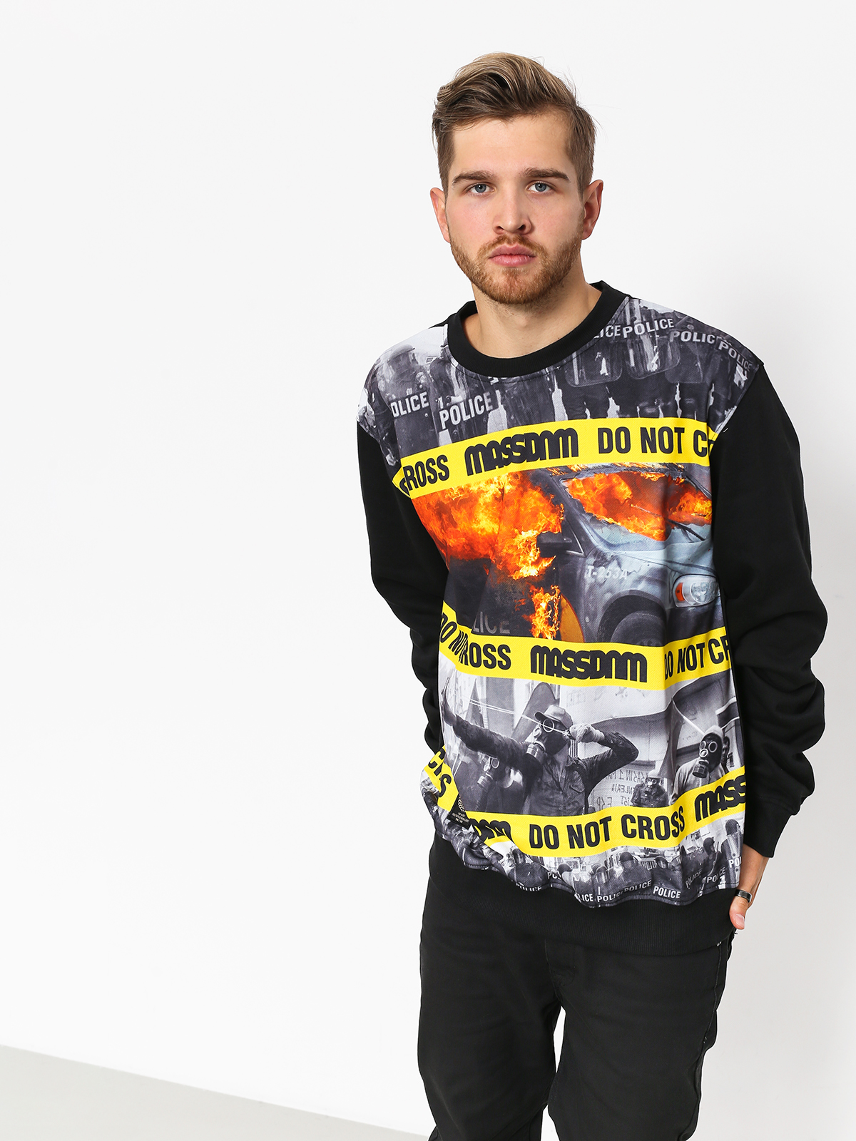 Bluza MassDnm Do Not Cross (black)