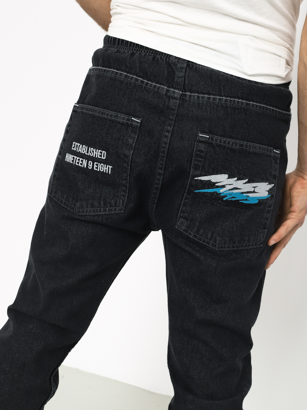 Spodnie MassDnm Truth Joggers Jeans Trap Fit (black rinse)