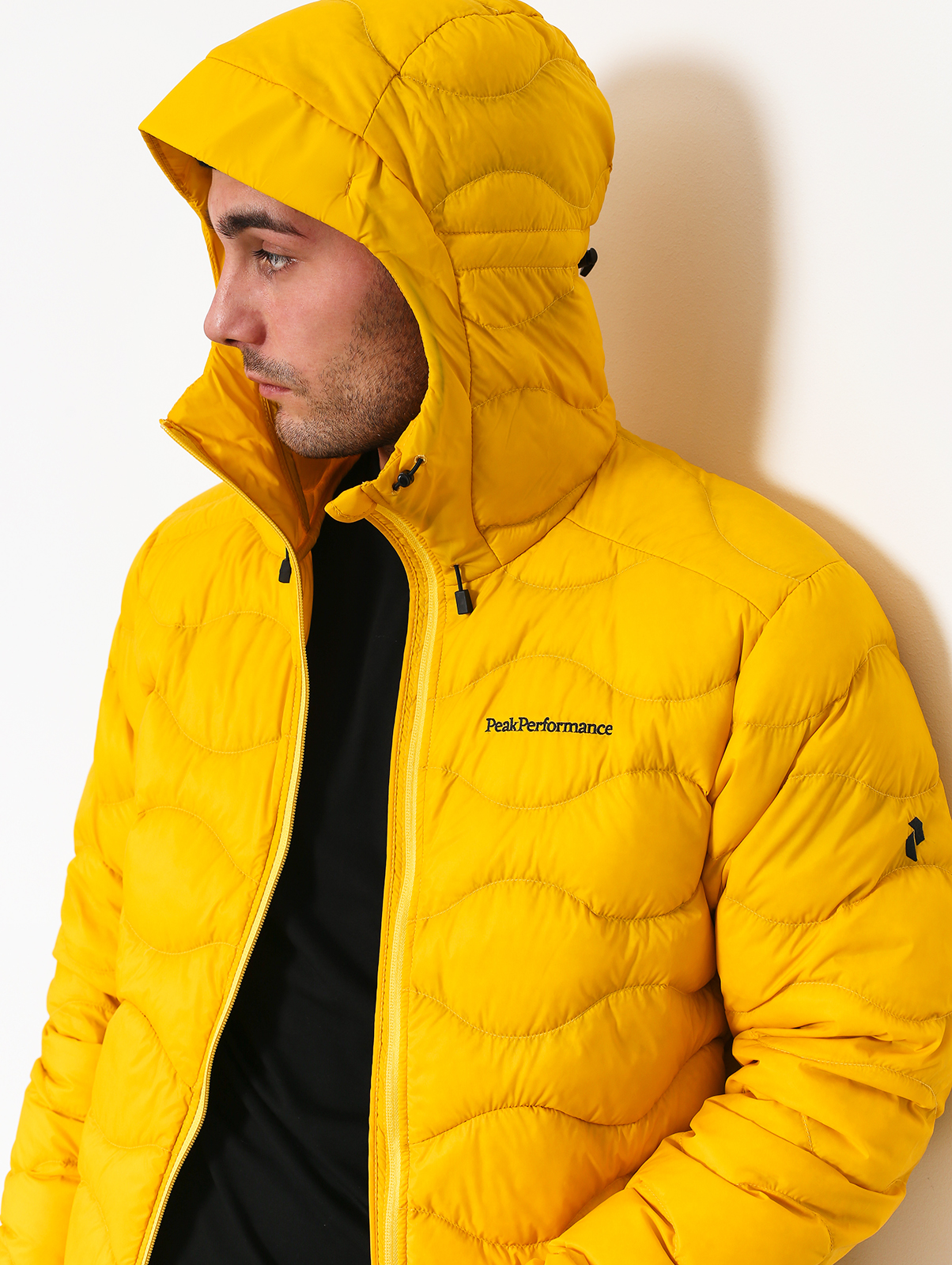 Kurtka Peak Performance Helium Hj (desert yellow)
