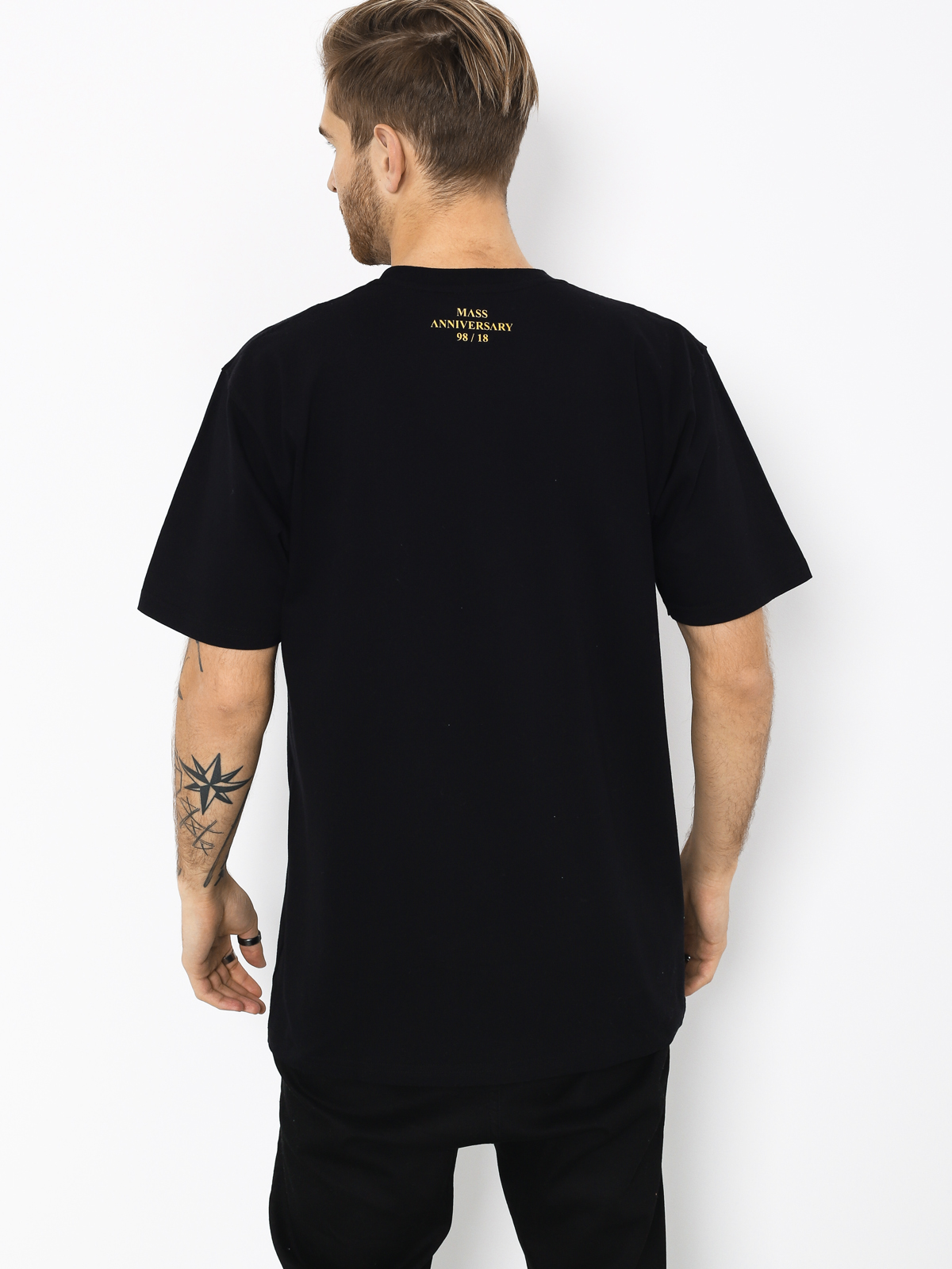 T-shirt MassDnm Golden Mic (black)