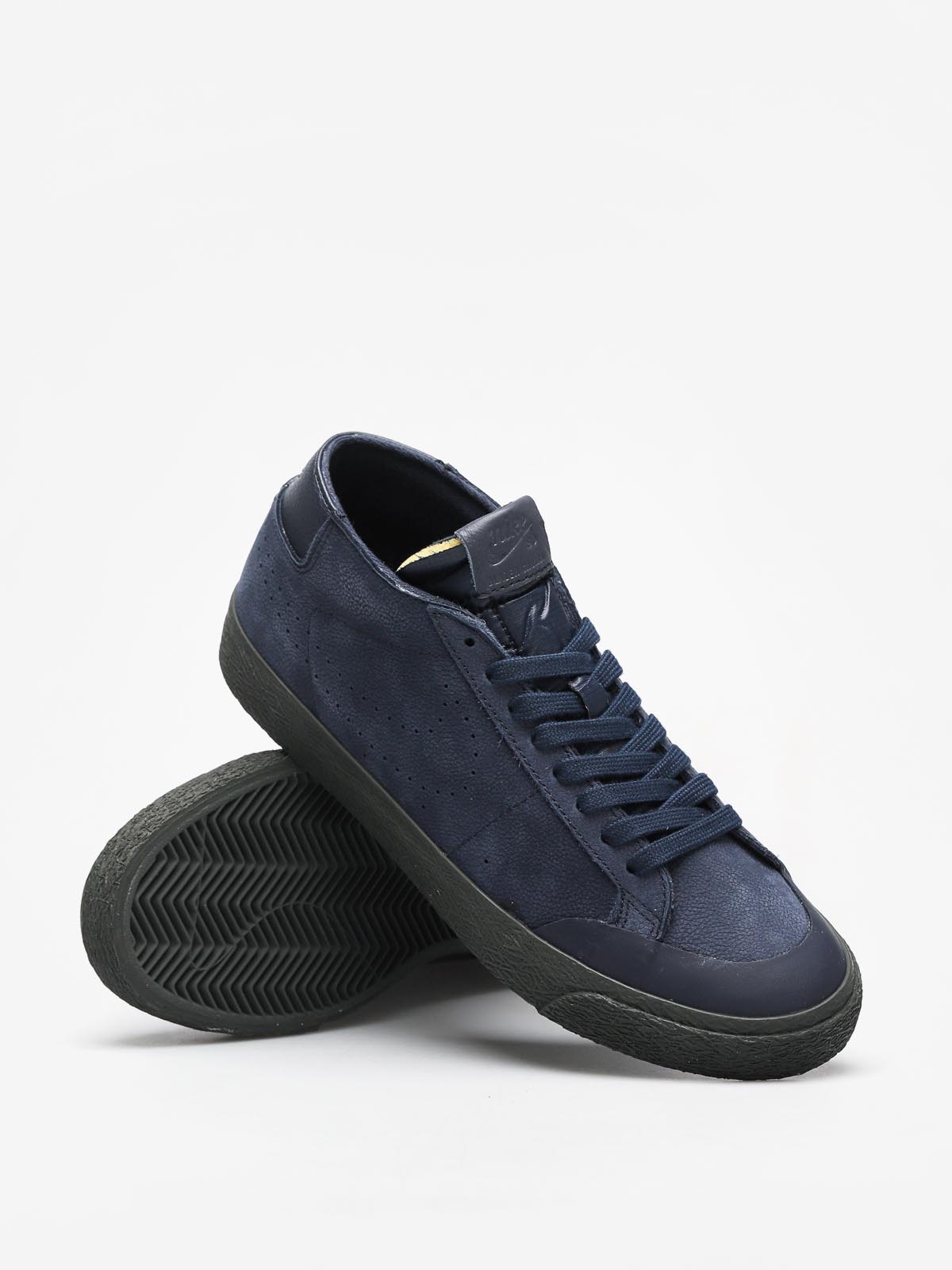 Buty Nike SB Sb Zoom Blazer Chukka Xt Premium (obsidian/obsidian)